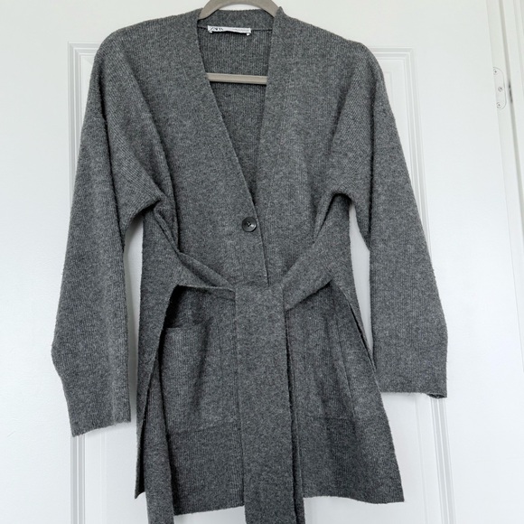 ZARA Gray Knit Wrap Robe - Picture 10 of 15